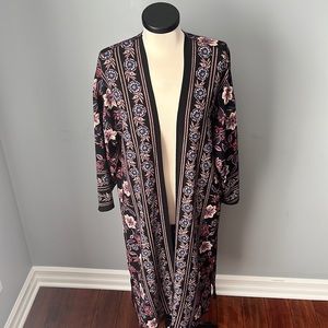 Allison Joy Long Black Kimono in Blue and Pink Florals Size Extra Small